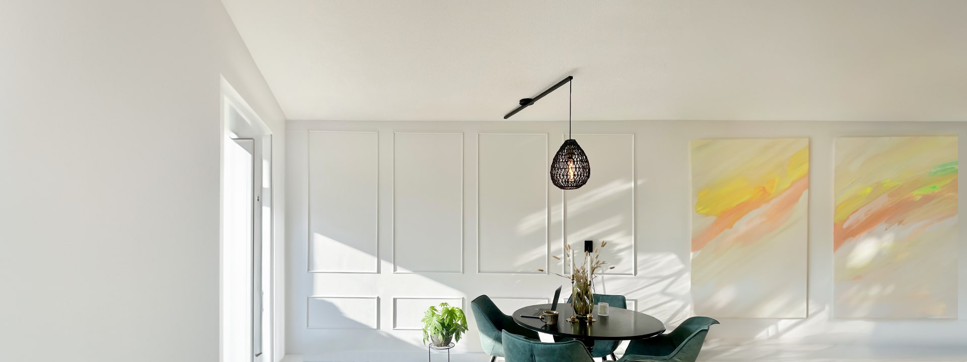 Lightswing Single black in interior