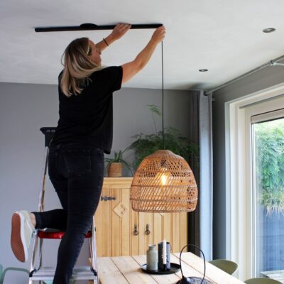 Changing pendant lamps with Quick Release