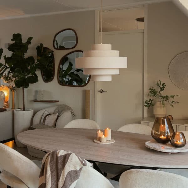Lightswing single white dining room