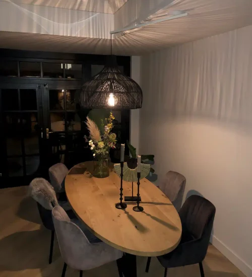 Lightswing single white diner room